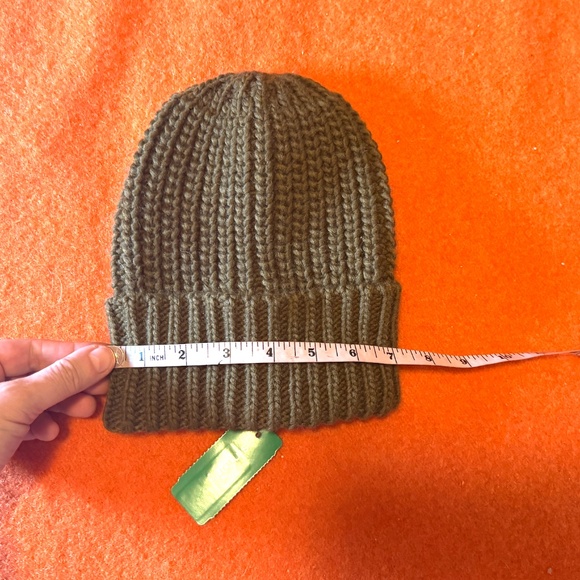 Khaki brown touch of wool chunky hat tuque beanie made in Italy NWT - Picture 5 of 7